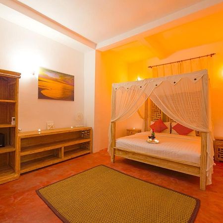 Villa Enjoy - Seminyak Center Екстериор снимка