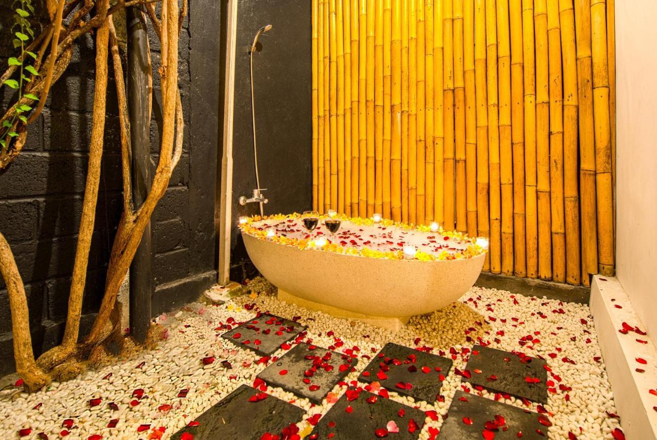 Villa Enjoy - Seminyak Center Екстериор снимка