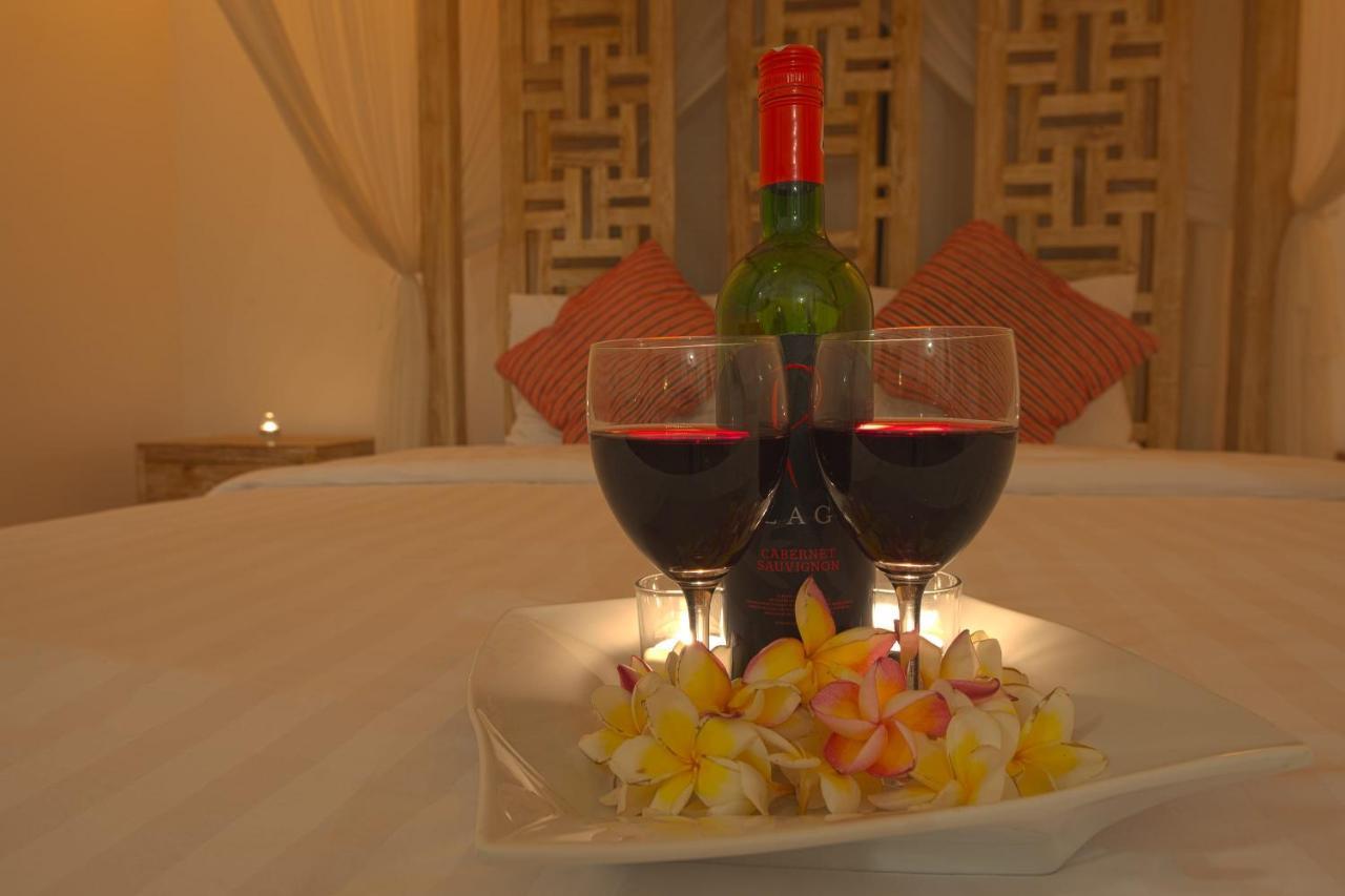 Villa Enjoy - Seminyak Center Екстериор снимка