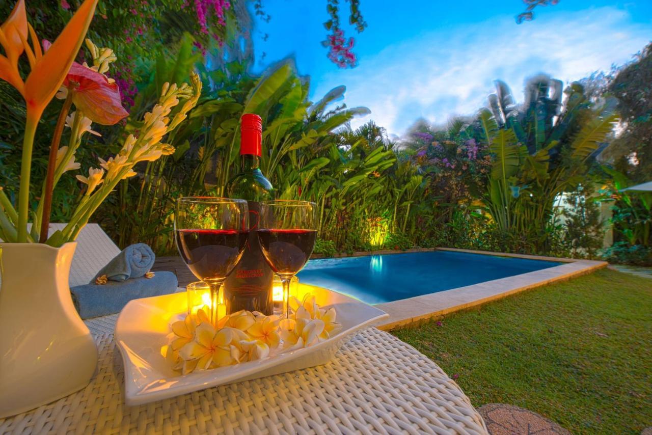Villa Enjoy - Seminyak Center Екстериор снимка