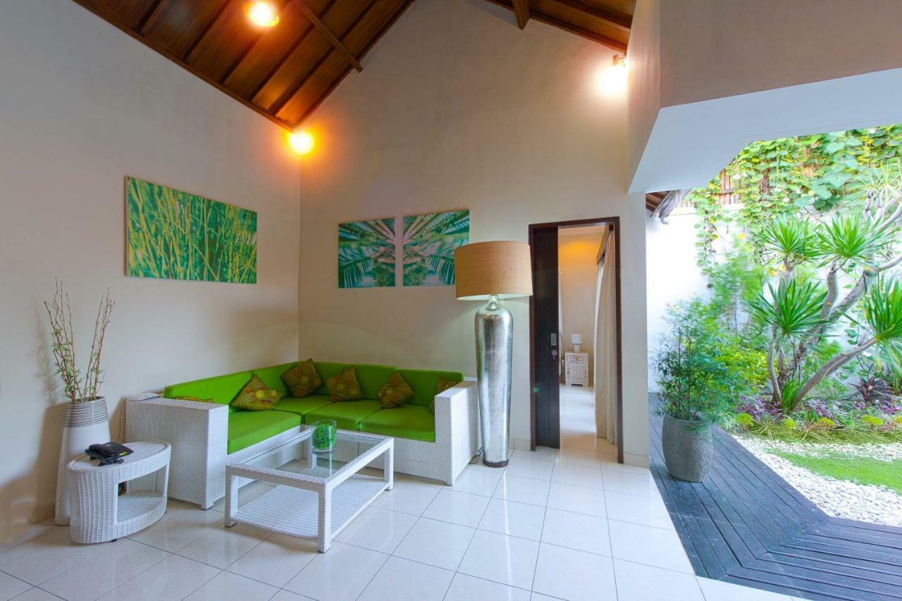 Villa Enjoy - Seminyak Center Екстериор снимка
