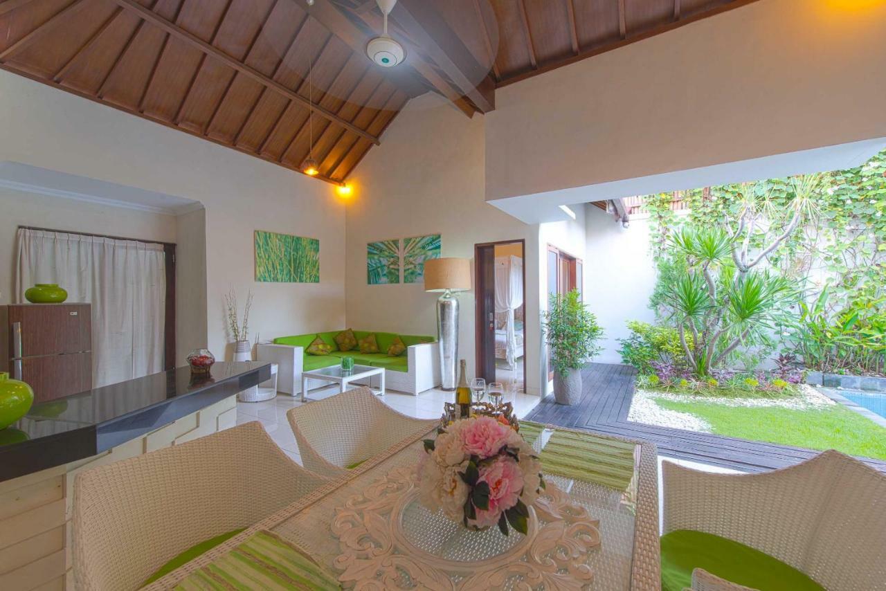 Villa Enjoy - Seminyak Center Екстериор снимка